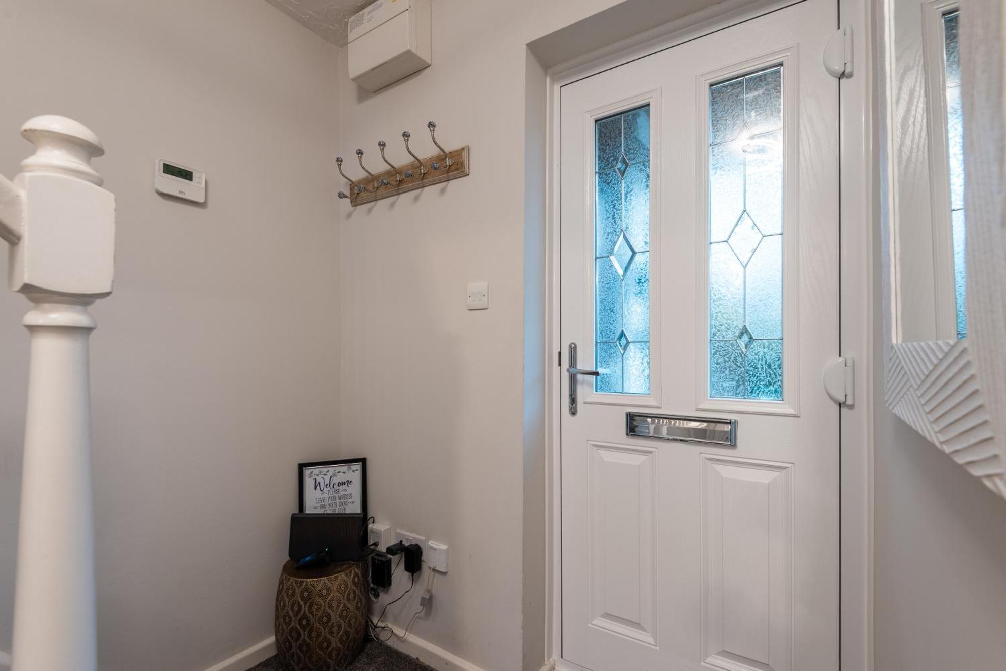 Worcester Fabulous Cherry Tree Mews Self Check In Dogs Welcome By Prior Arrangement , 2 Double Bedrooms ,Super Fast Wi-Fi, With Free Off Road Parking For 2 Vehicles Near Royal Hospital And Woodland Walks Ngoại thất bức ảnh