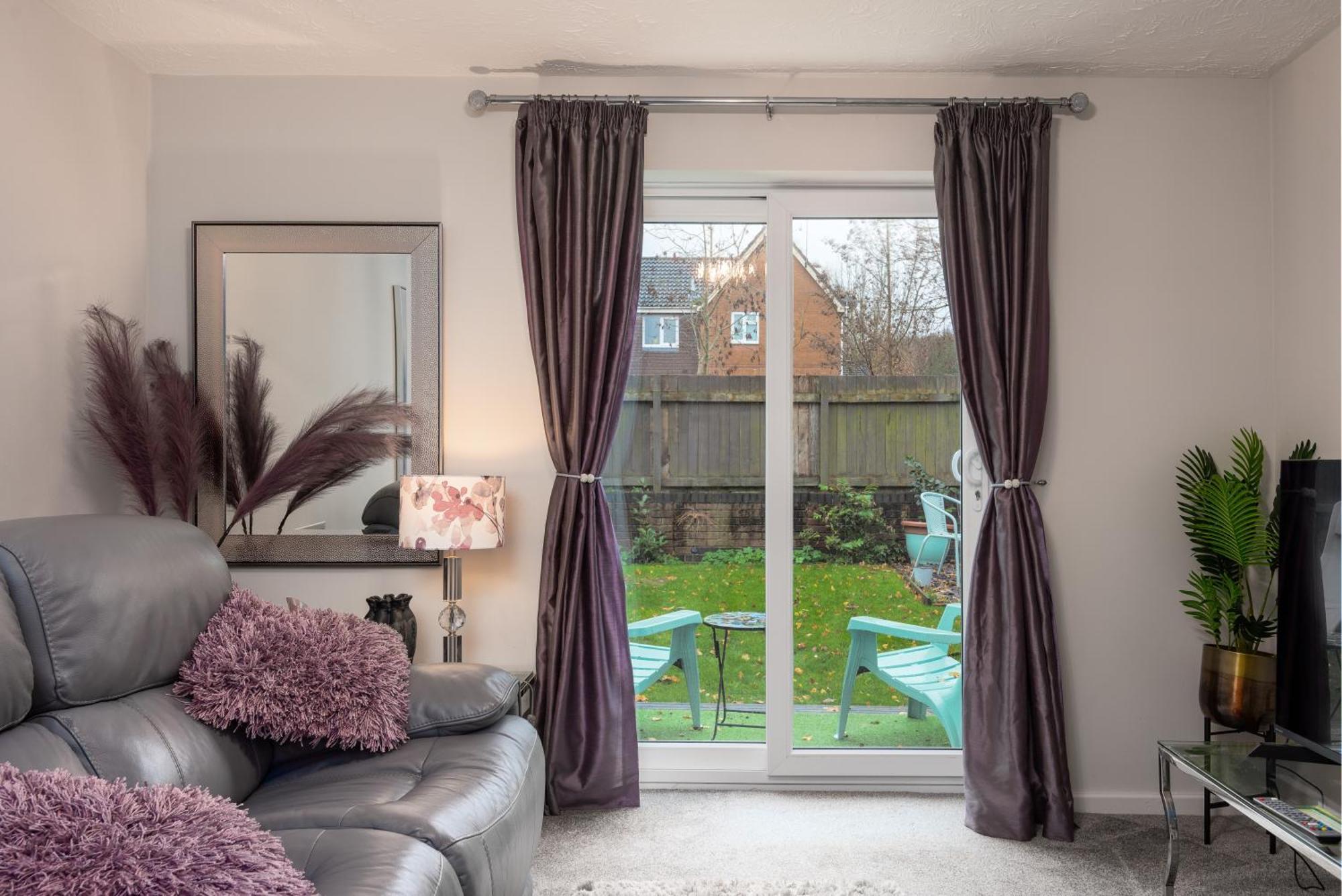 Worcester Fabulous Cherry Tree Mews Self Check In Dogs Welcome By Prior Arrangement , 2 Double Bedrooms ,Super Fast Wi-Fi, With Free Off Road Parking For 2 Vehicles Near Royal Hospital And Woodland Walks Ngoại thất bức ảnh