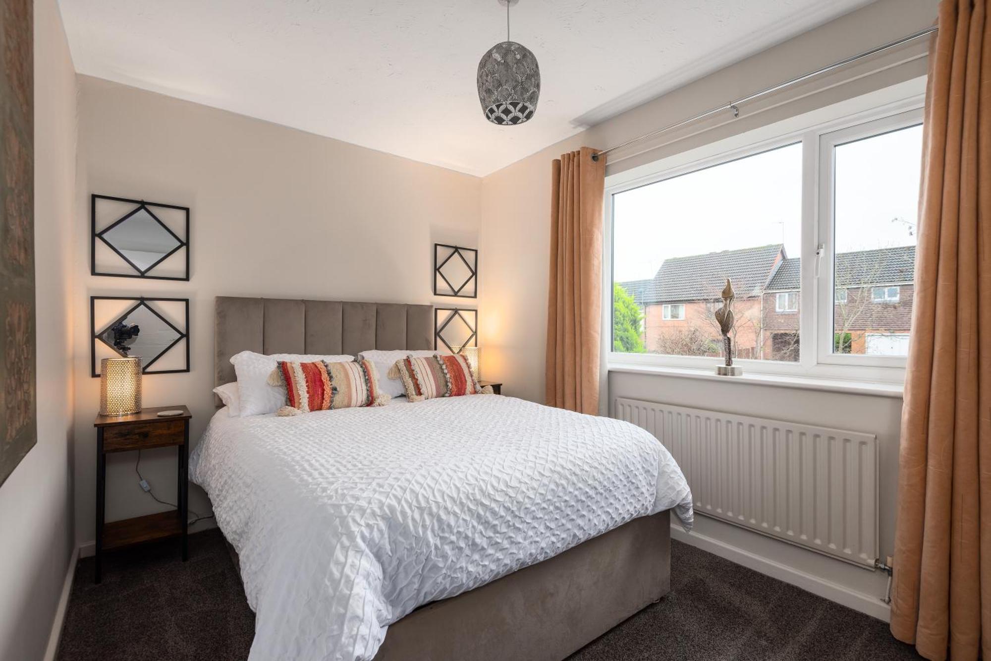 Worcester Fabulous Cherry Tree Mews Self Check In Dogs Welcome By Prior Arrangement , 2 Double Bedrooms ,Super Fast Wi-Fi, With Free Off Road Parking For 2 Vehicles Near Royal Hospital And Woodland Walks Ngoại thất bức ảnh
